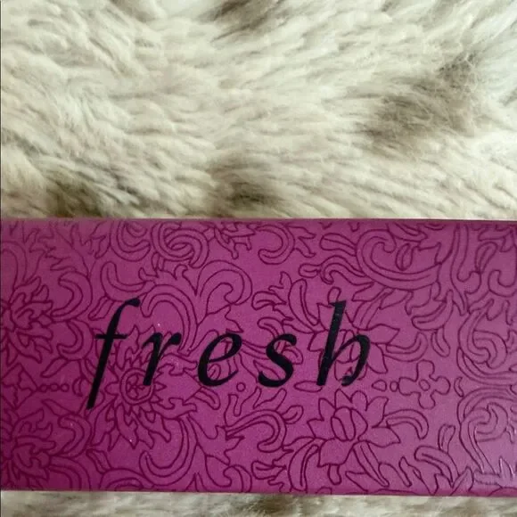 Fresh Sugar Lip Treatment - berry - Picture 4 of 4